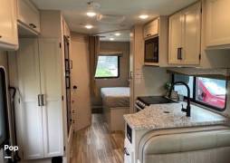 2022 Thor Motor Coach Freedom Elite 26HE, $ 72,300