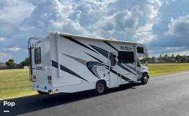2022 Thor Motor Coach Freedom Elite 26HE, $ 72,300
