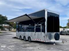 2019 Sundowner Stacker, $ 45,000