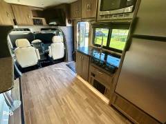 2018 Dynamax Isata 3 24FWM, $ 75,000