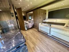 2018 Dynamax Isata 3 24FWM, $ 75,000