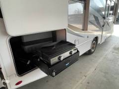 2024 Thor Motor Coach Chateau 28A, $ 79,000