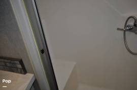 2022 Holiday Rambler Navigator 38N, $ 229,000