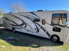2017 Thor Motor Coach Windsport 34F, $ 50,000