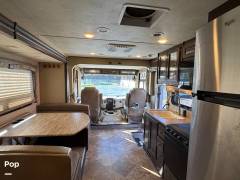 2017 Thor Motor Coach Windsport 34F, $ 50,000