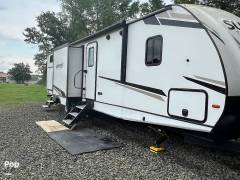 2022 CrossRoads Sunset Trail 331BH, $ 41,640