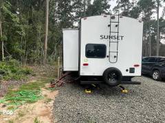 2022 CrossRoads Sunset Trail 331BH, $ 41,640