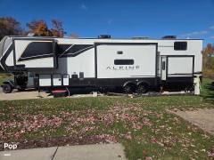 2024 Keystone Avalanche 390DS, $ 75,000