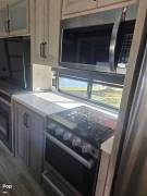 2024 Keystone Avalanche 390DS, $ 75,000