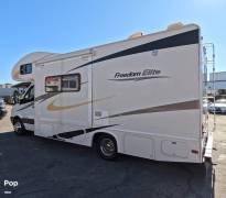 2010 Thor Motor Coach Freedom Elite 23S, $ 49,950