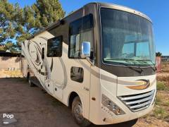 2017 Thor Motor Coach Hurricane 34J, $ 49,900
