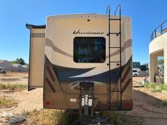 2017 Thor Motor Coach Hurricane 34J, $ 49,900