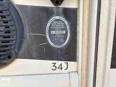 2017 Thor Motor Coach Hurricane 34J, $ 49,900