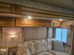 2005 Newmar Dutch Star 4023, $ 56,000