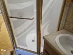2005 Newmar Dutch Star 4023, $ 56,000