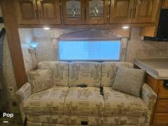 2005 Newmar Dutch Star 4023, $ 56,000
