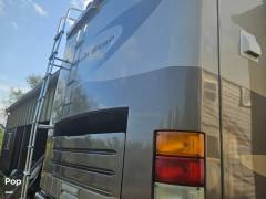 2005 Newmar Dutch Star 4023, $ 56,000