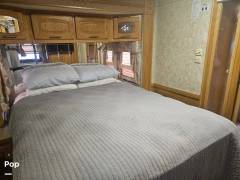 2005 Newmar Dutch Star 4023, $ 56,000