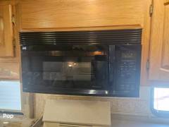 2005 Newmar Dutch Star 4023, $ 56,000