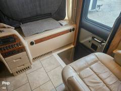 2005 Newmar Dutch Star 4023, $ 56,000