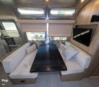 2022 Airstream Pottery Barn 28RBQ, $ 117,000