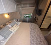 2022 Airstream Pottery Barn 28RBQ, $ 117,000