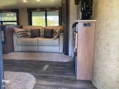 2019 Outdoors RV Titanium 280RKS, $ 39,000