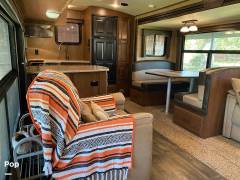 2019 Outdoors RV Titanium 280RKS, $ 39,000