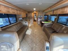 2009 Winnebago Tour 40KD, $ 73,000