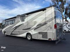 2009 Winnebago Tour 40KD, $ 73,000