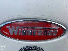 2009 Winnebago Tour 40KD, $ 73,000