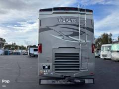2009 Winnebago Tour 40KD, $ 73,000