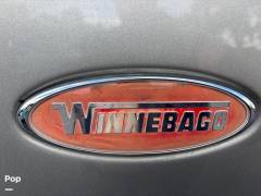 2009 Winnebago Tour 40KD, $ 73,000
