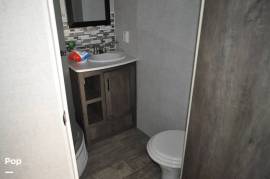 2021 Forest River Shockwave T24RQGMX, $ 43,450