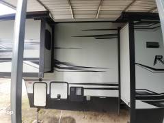 2018 Keystone Raptor 355TS, $ 55,000