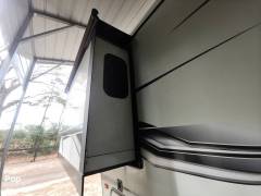 2018 Keystone Raptor 355TS, $ 55,000