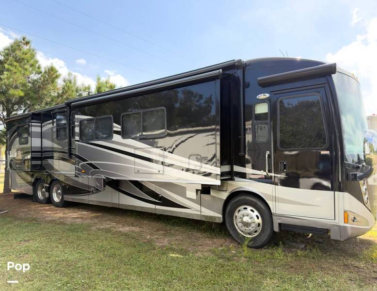 2013 Itasca Ellipse 42GD, $ 173,000