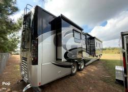 2013 Itasca Ellipse 42GD, $ 173,000