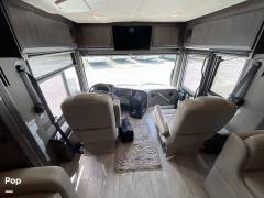 2021 Thor Motor Coach Venetian B42, $ 294,900