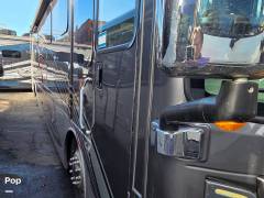 2022 Thor Motor Coach Aria 4000, $ 227,000