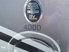 2022 Thor Motor Coach Aria 4000, $ 227,000