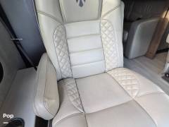 2022 Thor Motor Coach Aria 4000, $ 227,000