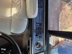 2022 Thor Motor Coach Aria 4000, $ 227,000