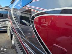 2022 Thor Motor Coach Aria 4000, $ 227,000