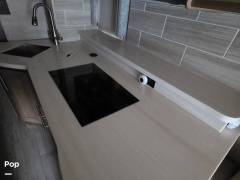 2022 Thor Motor Coach Aria 4000, $ 227,000