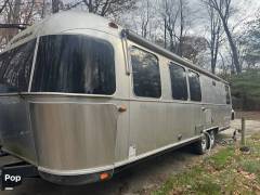 2020 Airstream Classic 30RB Twin, $ 88,999