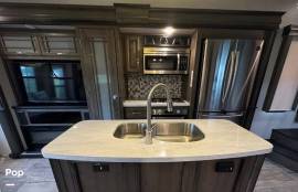 2019 Keystone Montana 3721RL, $ 54,500