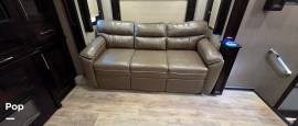 2017 Vanleigh RV Vilano 375FL, $ 42,500