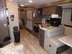 2022 Thor Industries Freedom Traveler A32, $ 87,000