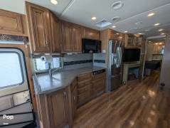 2013 Newmar Canyon Star 3610, $ 70,000